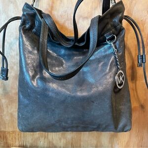 Michael Kors Hobo Bucket Shoulder Crossbody Bag Green/Gray Metallic Leather